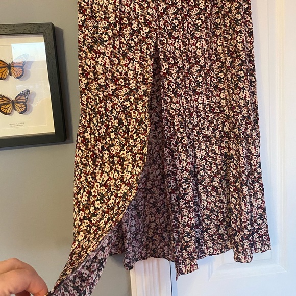 Sadie & Sage Floral Maxi Skirt - Picture 2 of 5